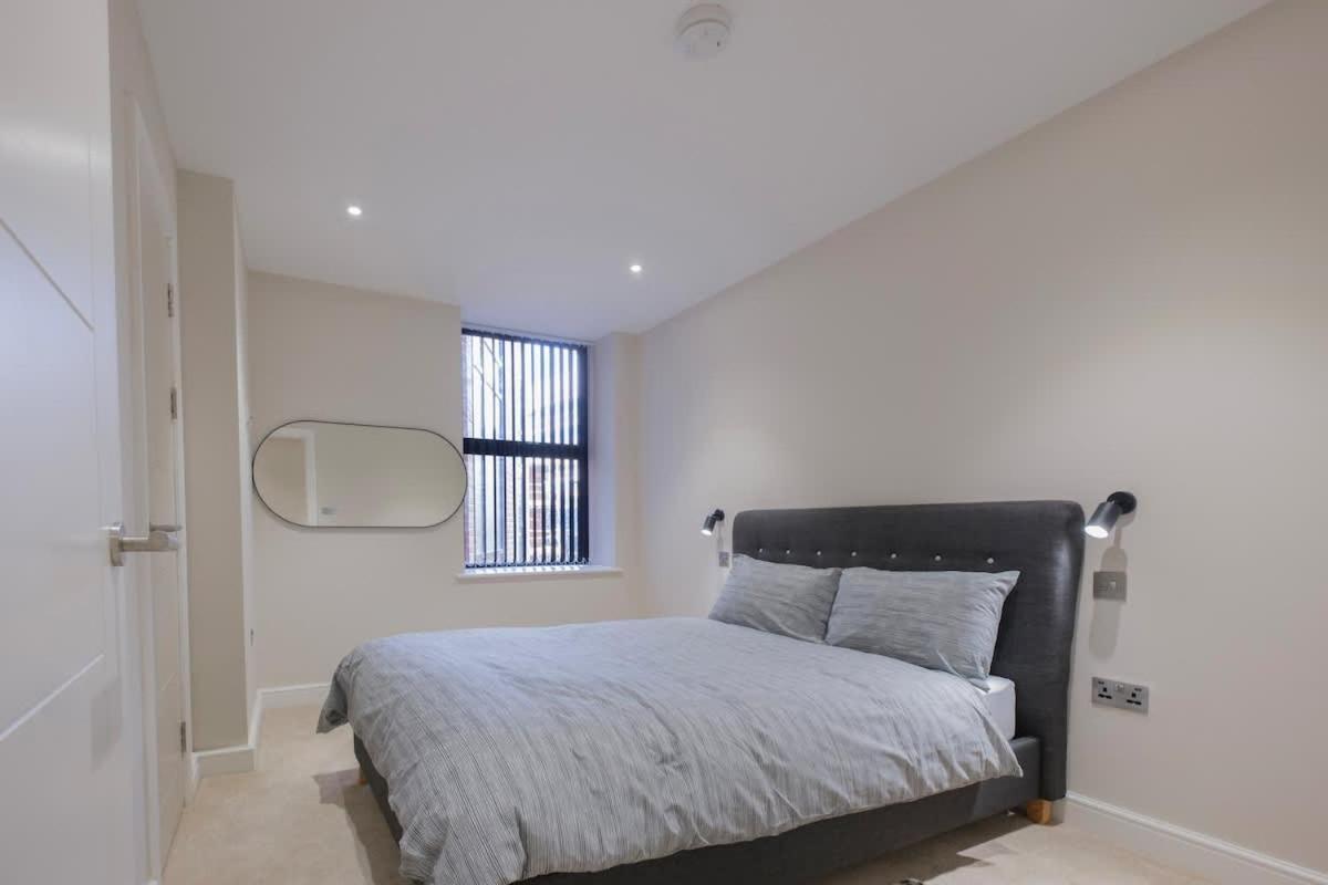 Charming 1-Bedroom Apartment In Leeds City Centre Perfect For Couples Or Solo Travelers Dış mekan fotoğraf